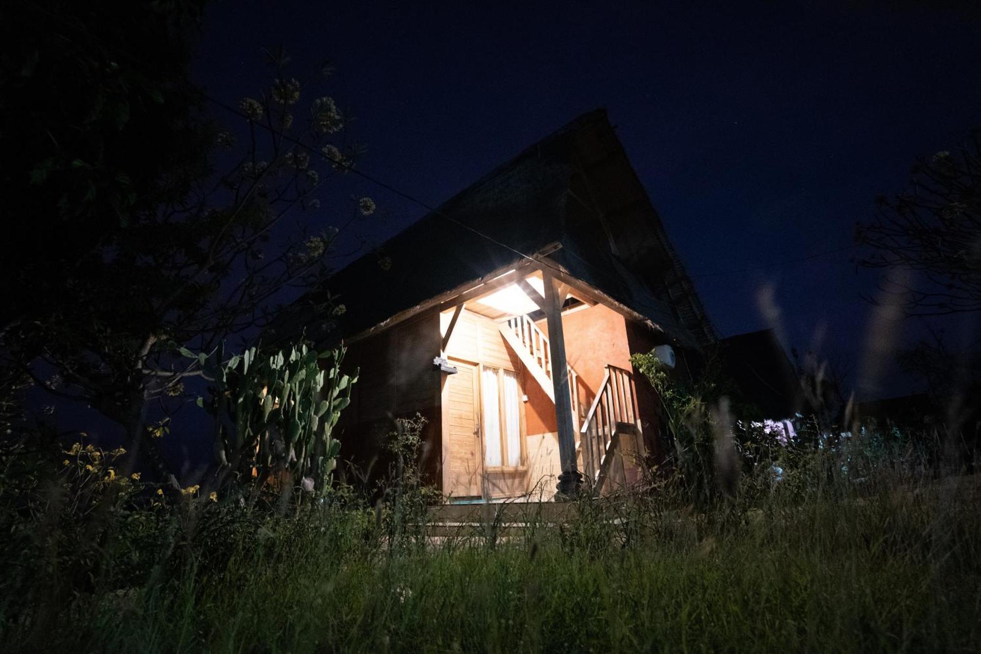 The Somayan Bungalows Batununggul Esterno foto