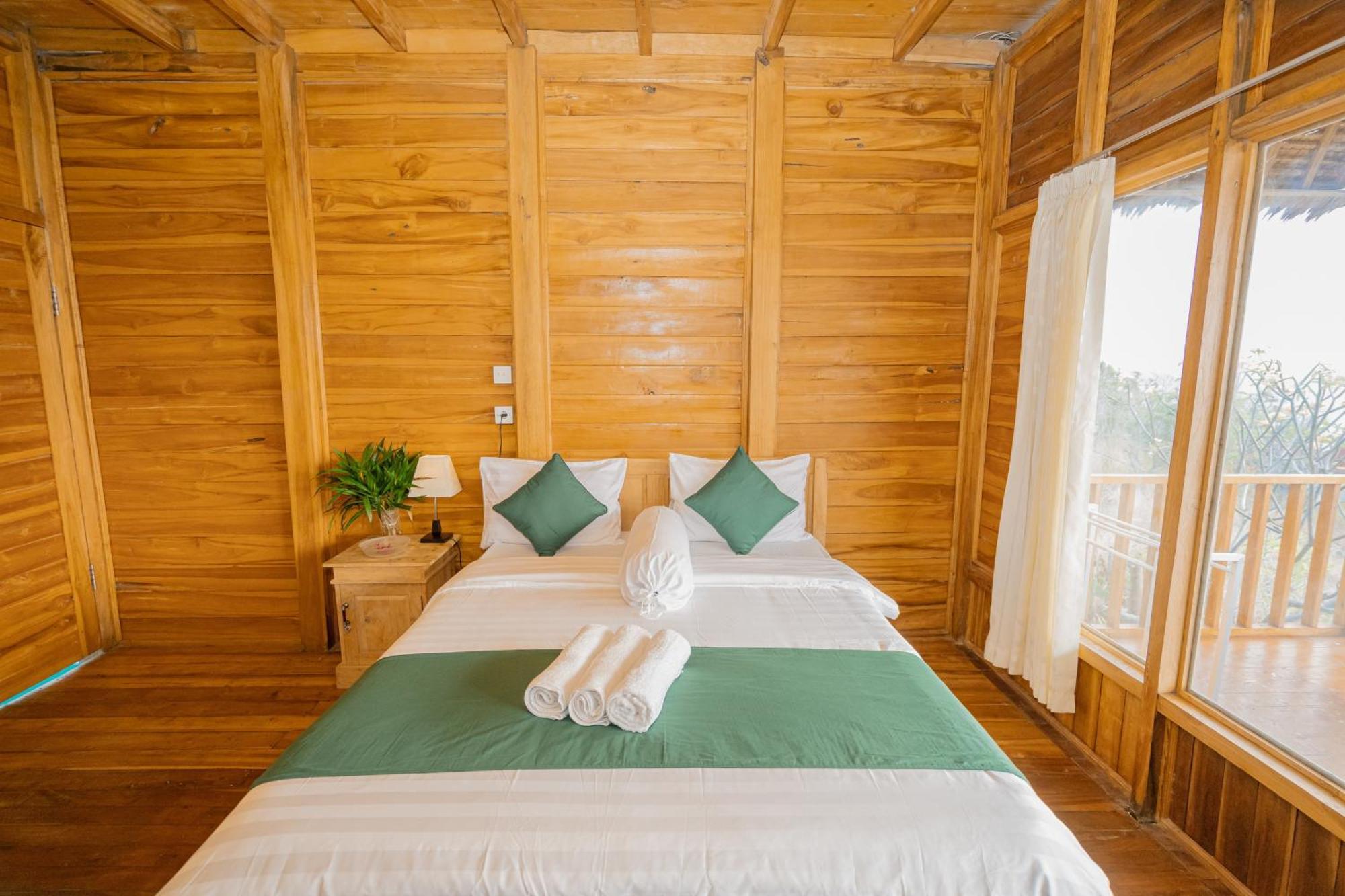 The Somayan Bungalows Batununggul Esterno foto