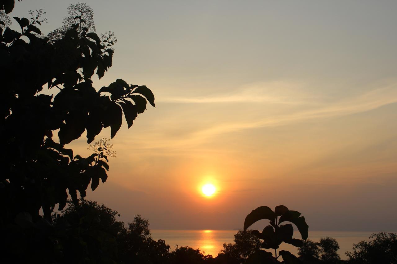 The Somayan Bungalows Batununggul Esterno foto